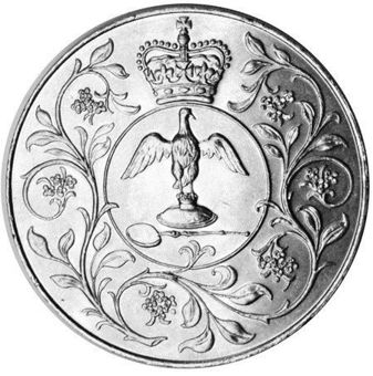 Picture of 1977 Silver Jubilee Roll of Crowns