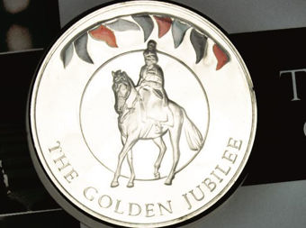 Picture of Golden Jubilee Falkland Islands 50p Coin Cover