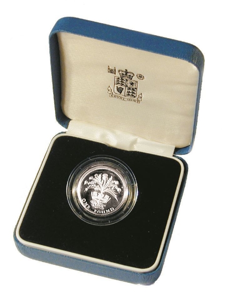 Picture of Elizabeth II, £1 (Scottish Pound) 1984 Silver Proof Piedfort - In Royal Mint case