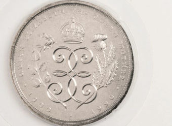 Elizabeth II_£5_Queen_Mother_90th_Birthday_1990_rev