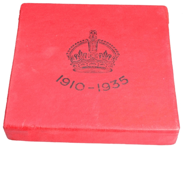 Picture of Official Leather Case for 1935 Medal