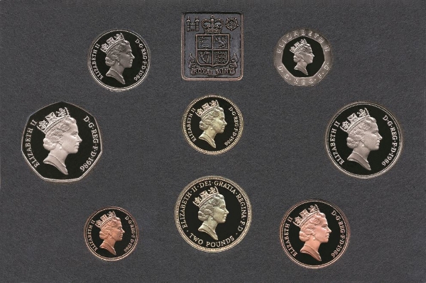 Picture of Elizabeth II, 1986 Deluxe Proof Set