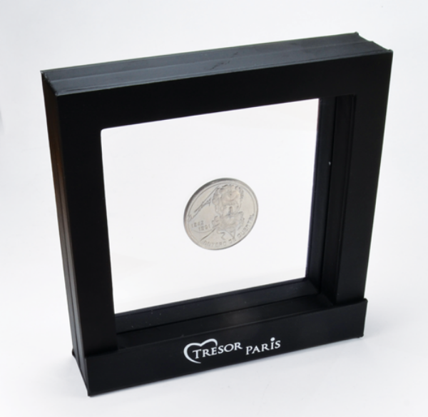 Picture of Floating Display Case