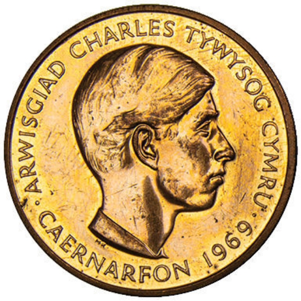 Charles Prince of Wales - investiture 1969 Small Bronze_obv