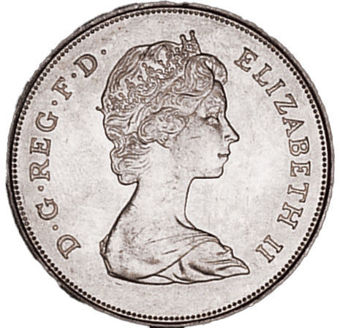 Complete QE2 Crown Collection in Case_1981_rev
