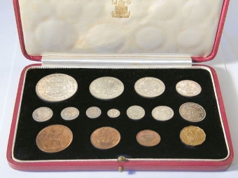 1937 Coronation Proof Set in Leather Case_close